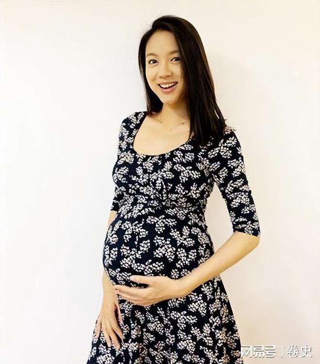 豪门怀孕6个月上春晚站C位真人生赢家CQ9传奇电子艳压奚梦瑶拒嫁30亿(图19)